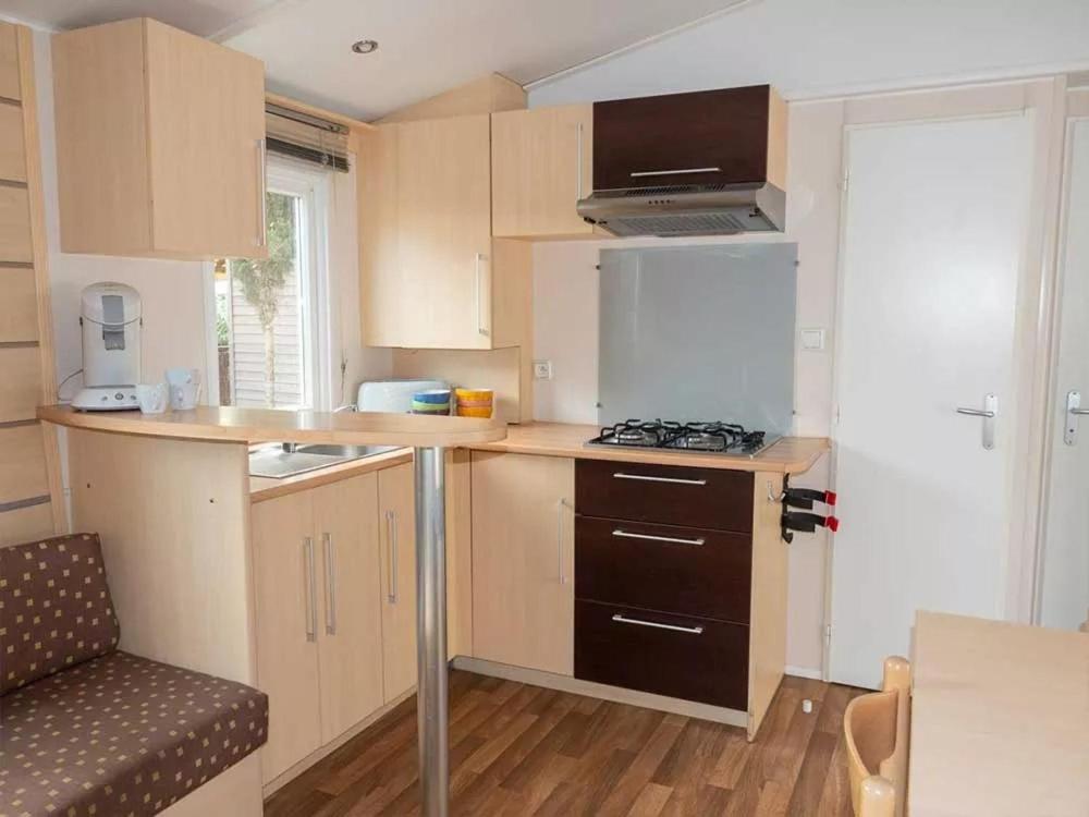 Hotel Camping Pleine Mer Vias Habitación foto