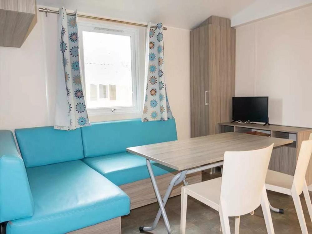 Hotel Camping Pleine Mer Vias Habitación foto